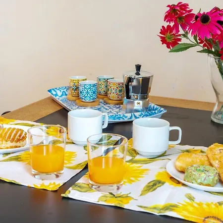 Apartament Guesthost - Dali Bari