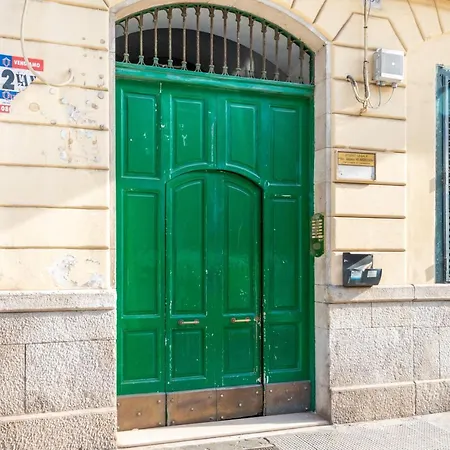 Apartman Dali *